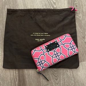 Kate Spade Zip Wallet